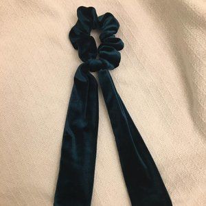 Forever 21 Teal Velvet Scarf Scrunchie